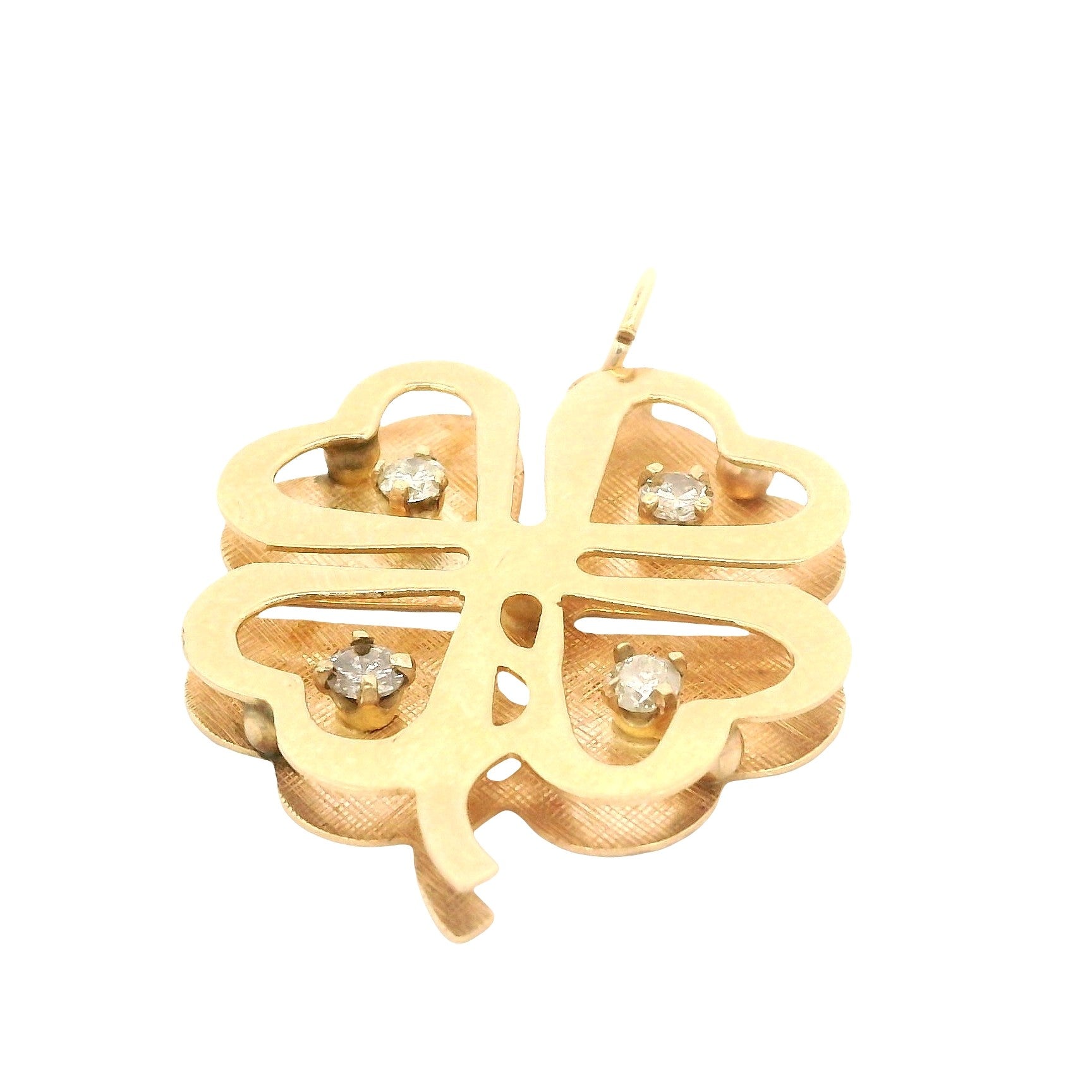 Diamond Station Four Leaf Clover Pendant