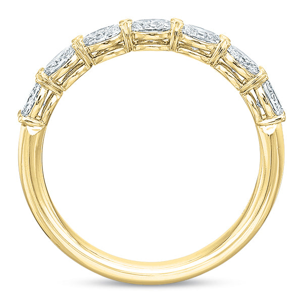 Petite Grand Aire Oval Diamond Anniversary Band