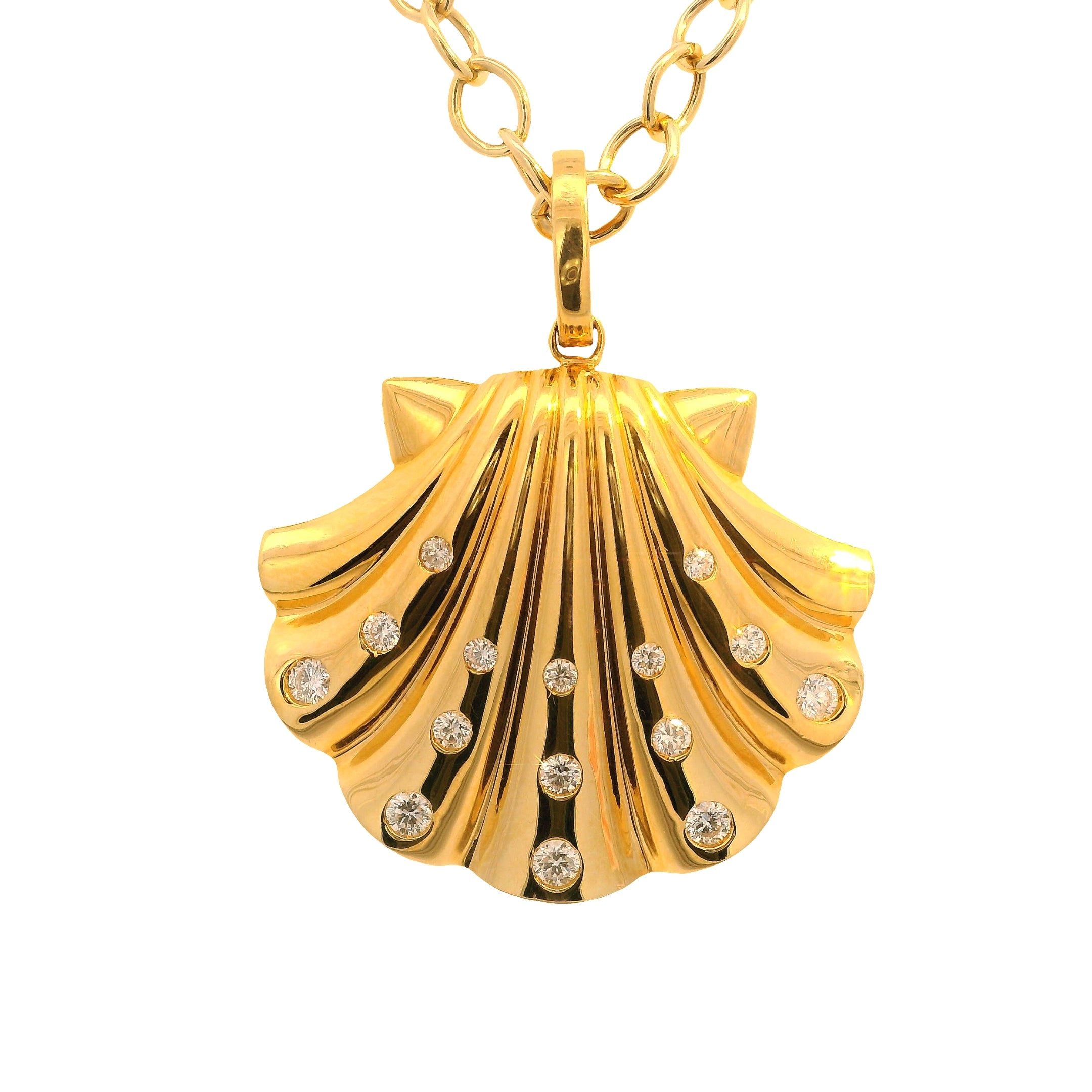 Diamond Scalloped Seashell Pendant