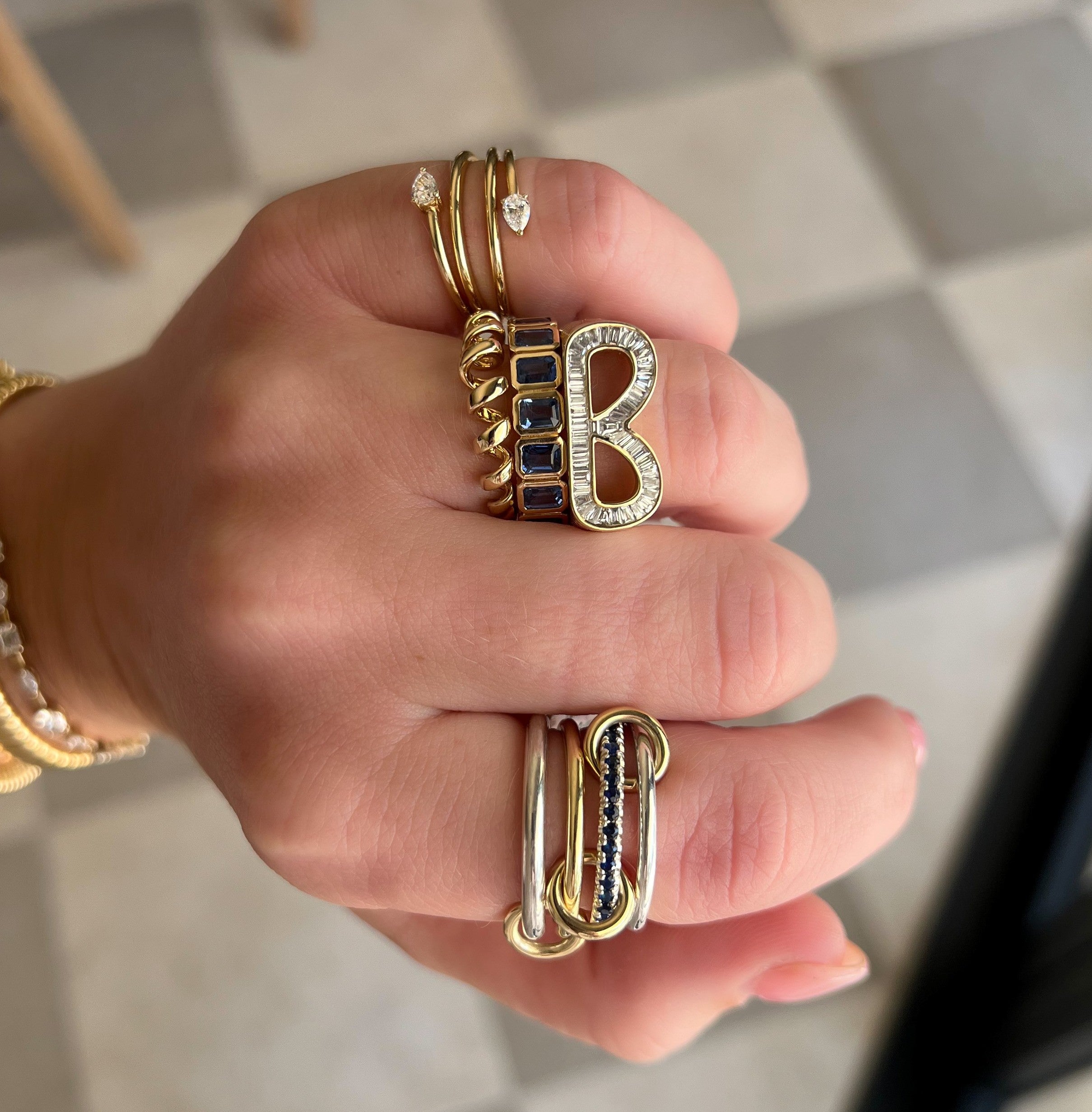 Double Bypass Ring with Two Pear Diamonds