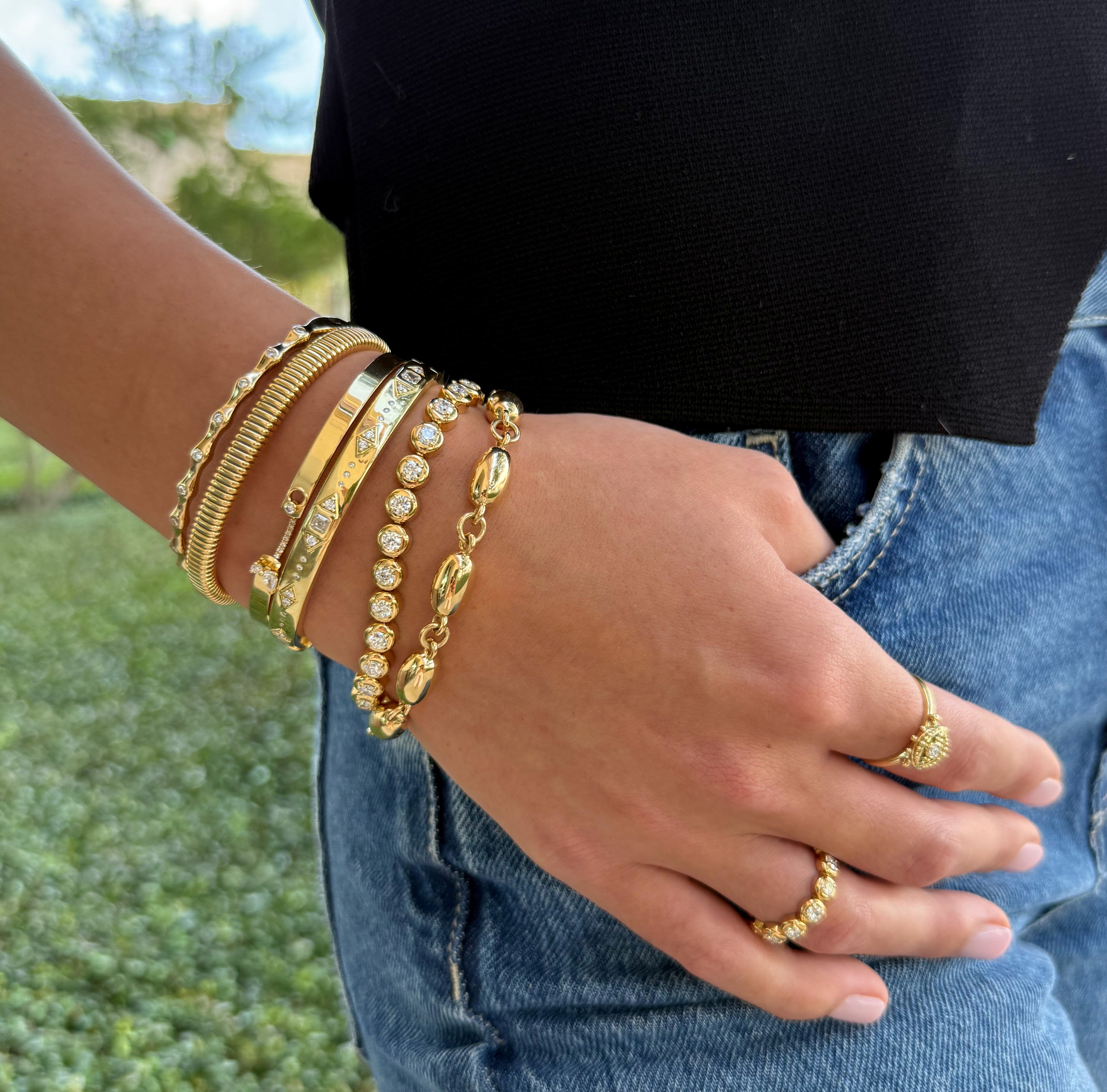 Cocktail Time Mood Bangle