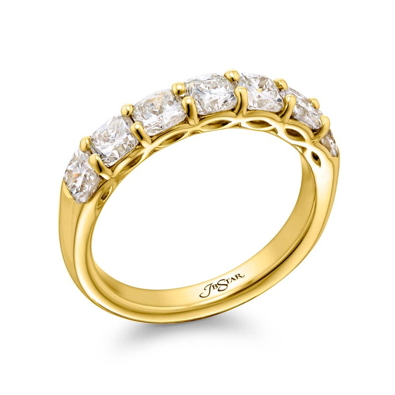 18K Yellow Gold Cushion-Cut Diamond Band
