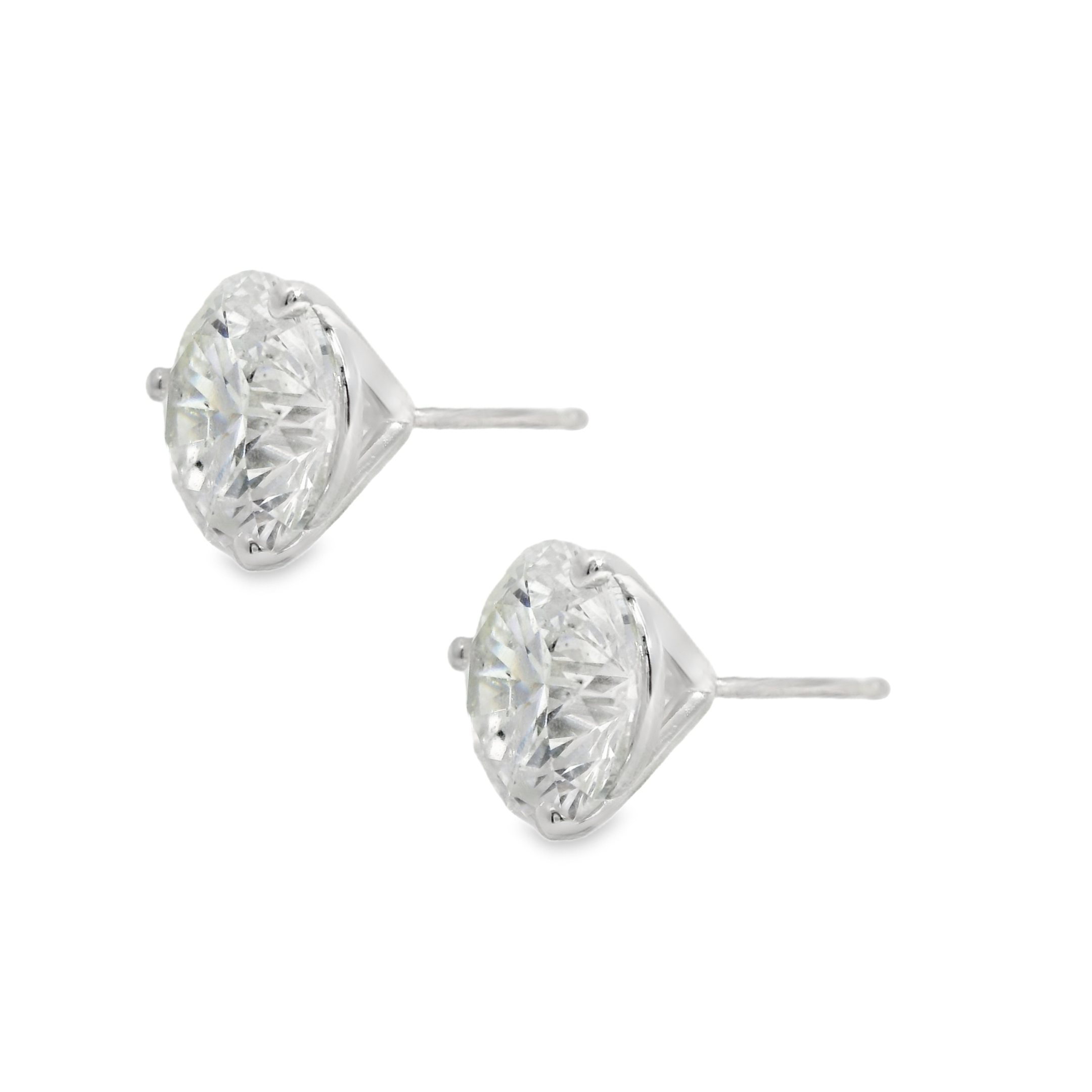 6.02ctw Round Diamond Stud Earrings