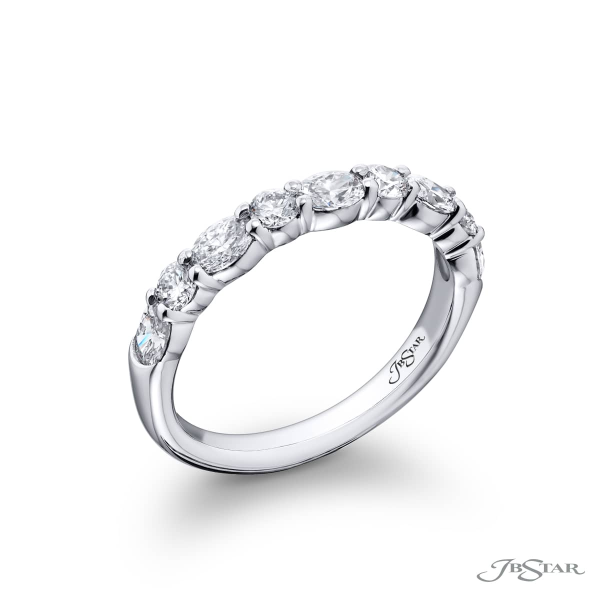 Round and Oval Diamond Band