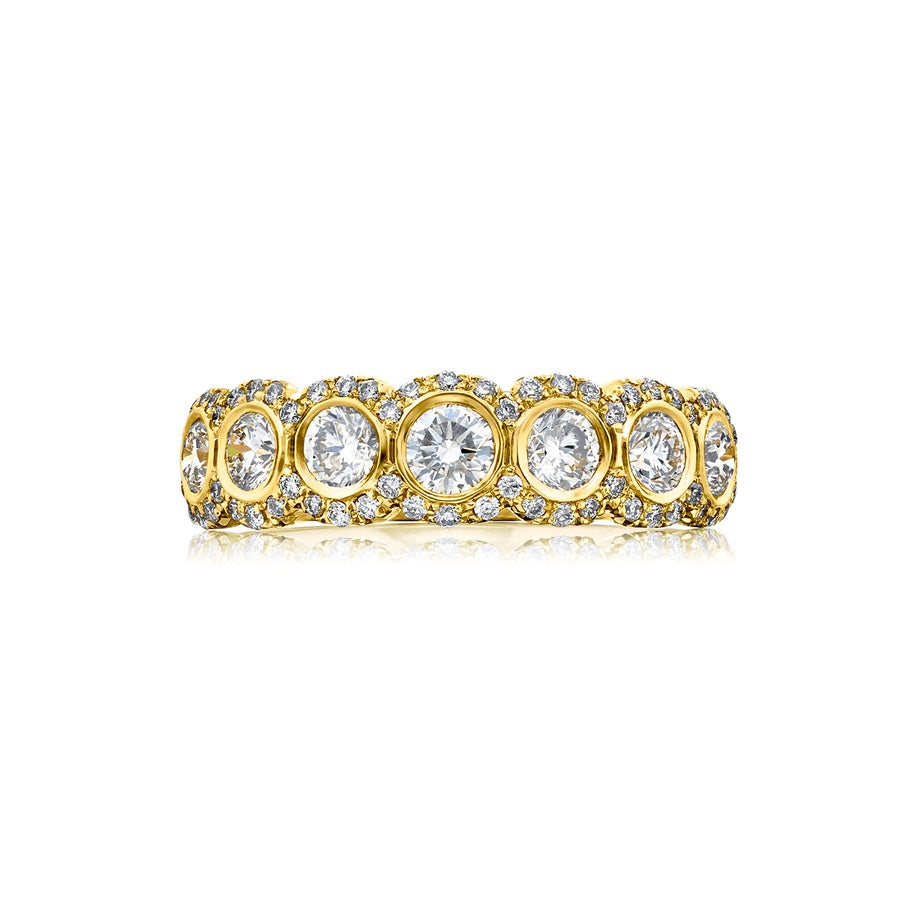 Signature Diamond Band | Seven Round-Cut Diamonds with Micro-Pave in 18K Yellow Gold