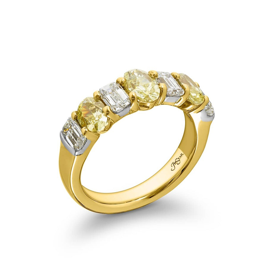 18K Yellow Gold Emerald-Cut Fancy Yellow Diamond Single-Row Band