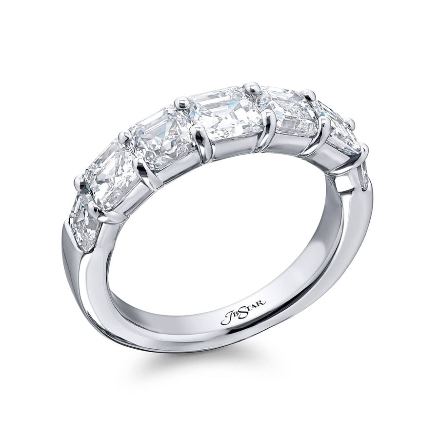 Platinum Diamond Single-Row Band