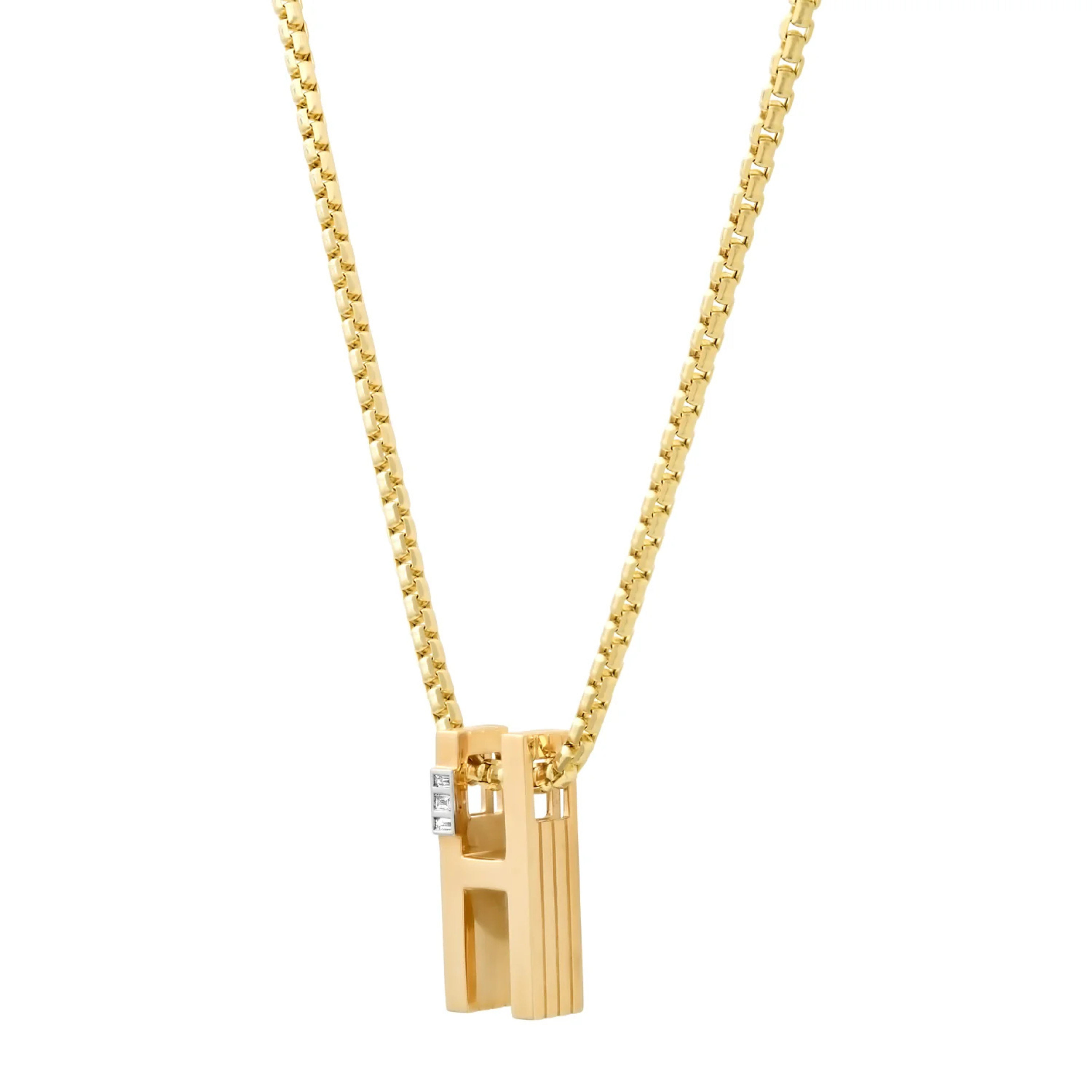 Slide-On Grandsize Ribbed Initial Pendant