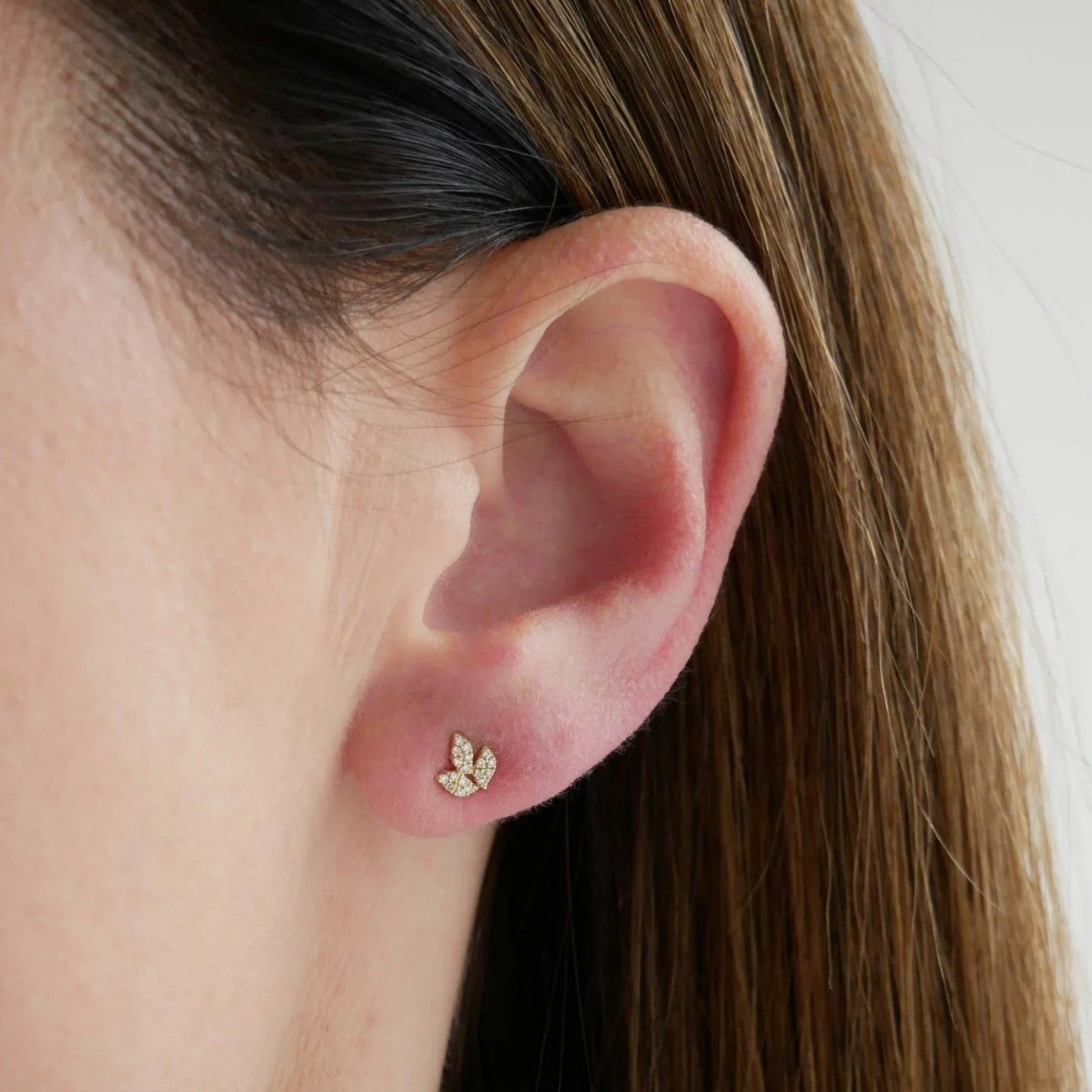 Pavé Diamond Leaf Stud Earrings