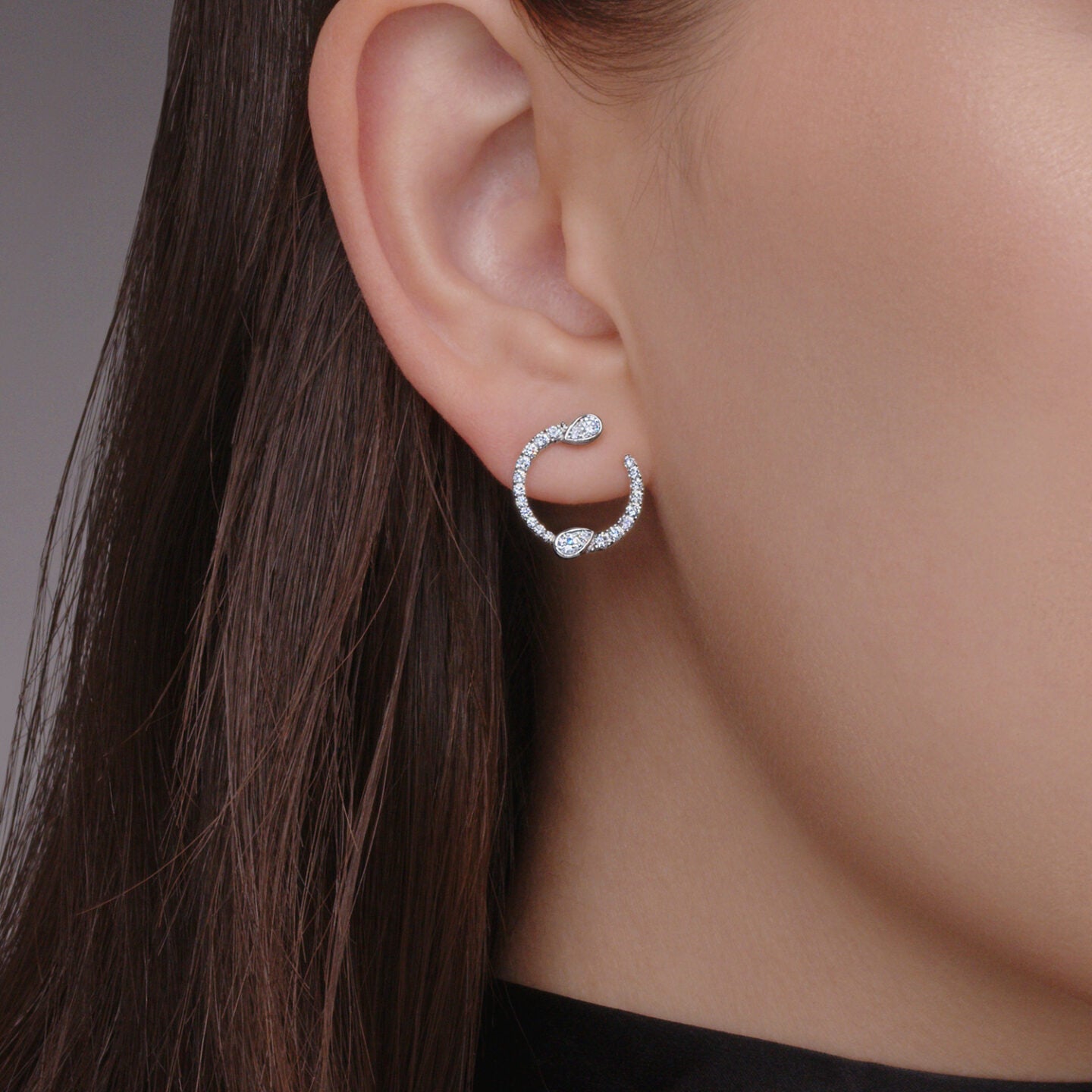 Circle Earrings with Diamonds