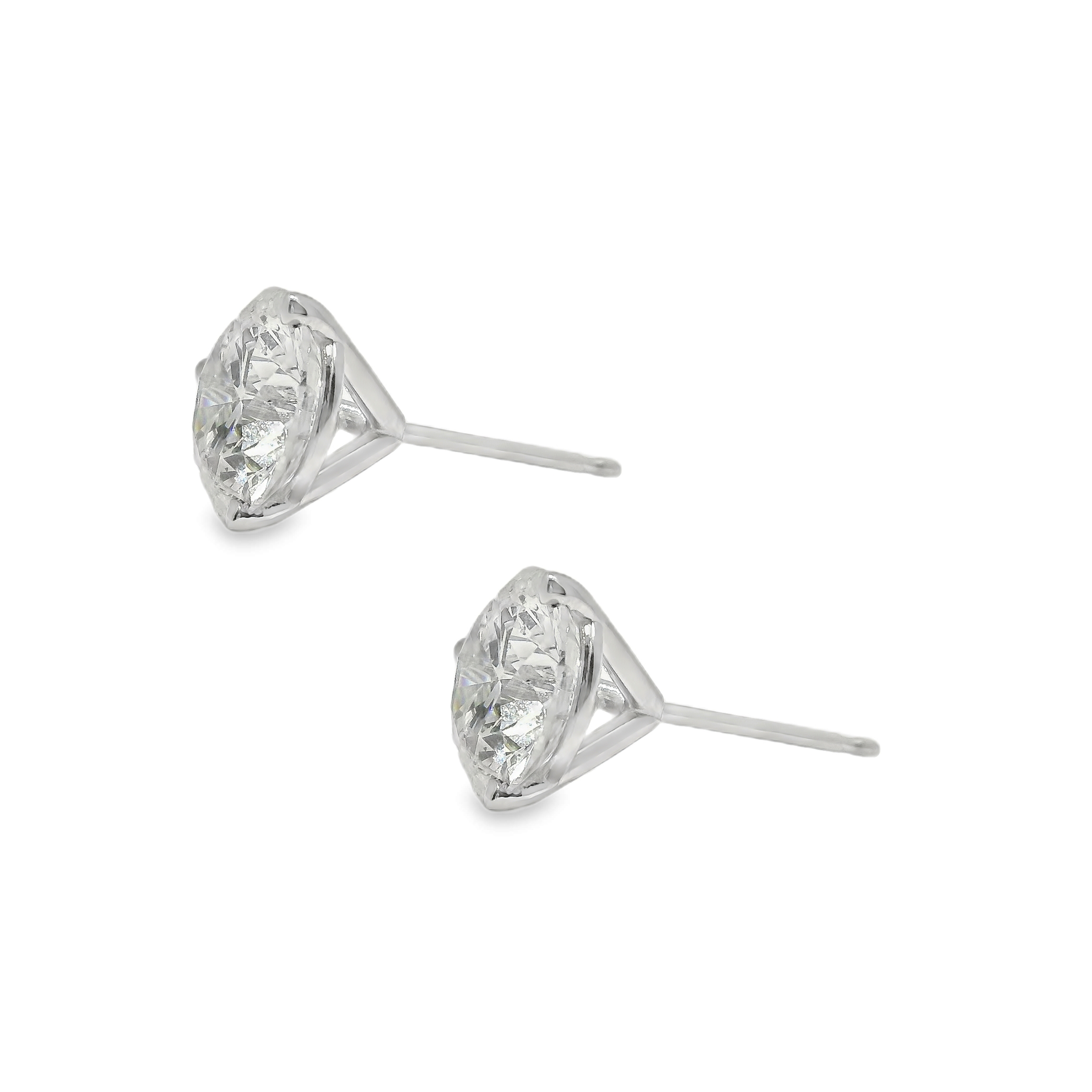 4.07ctw Round Diamond Stud Earrings