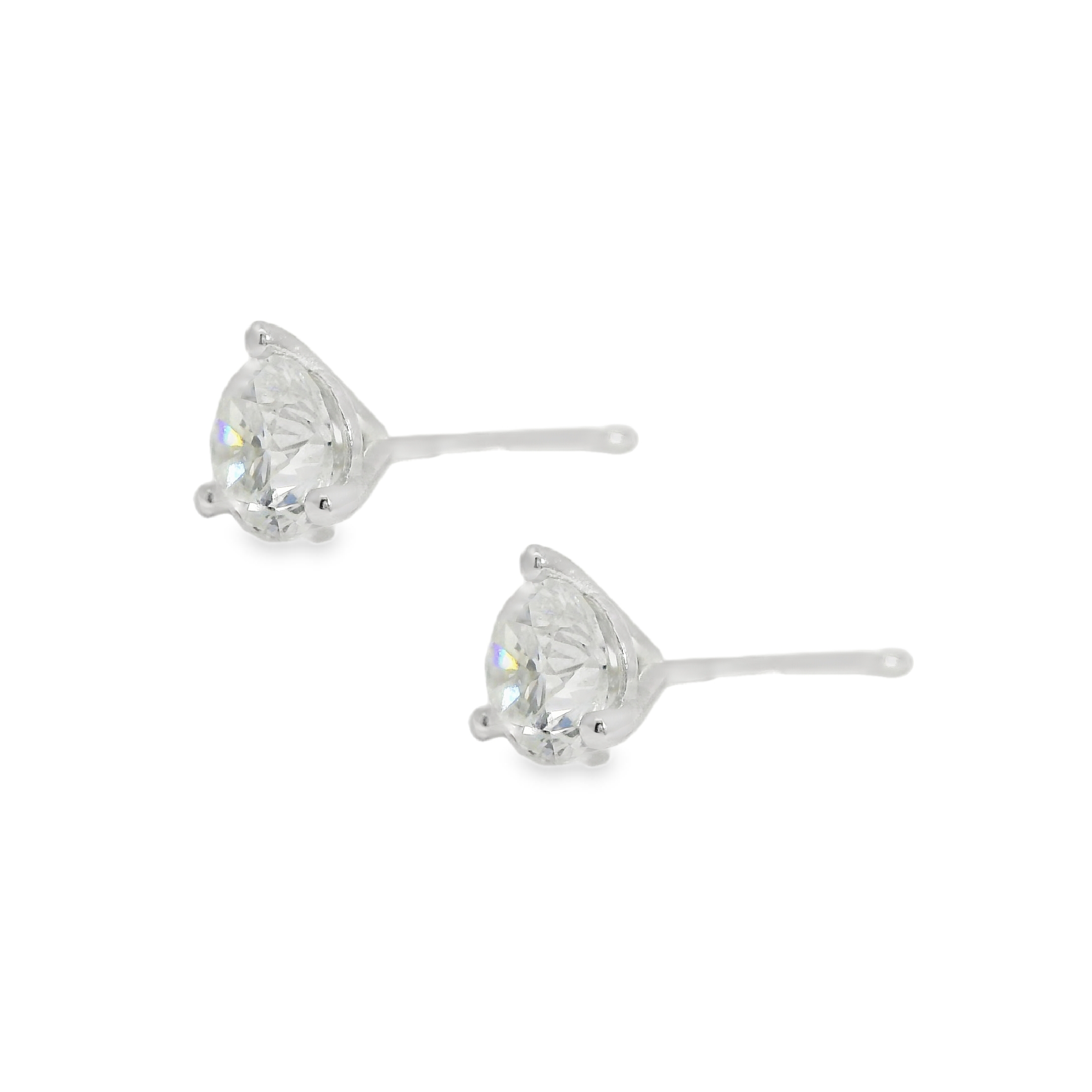 0.95ctw Round Diamond Stud Earrings