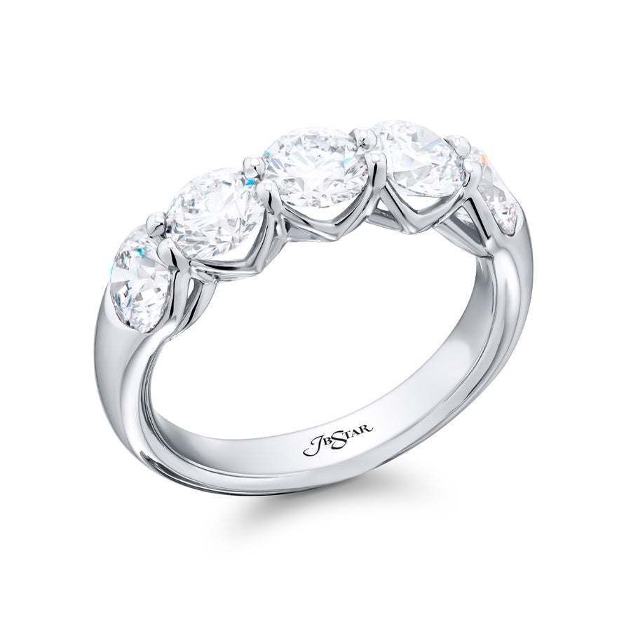 Platinum Round Diamond Single-Row Band