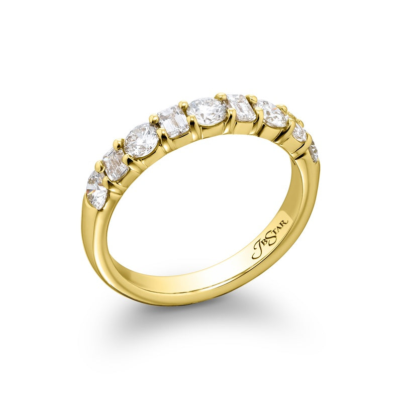 18K Yellow Gold Emerald-Cut and Round Diamond Single-Row Band