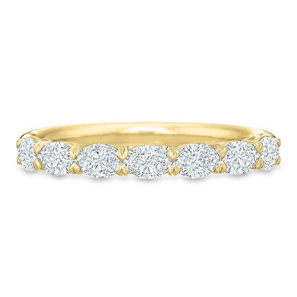 Petite Grand Aire Oval Diamond Anniversary Band