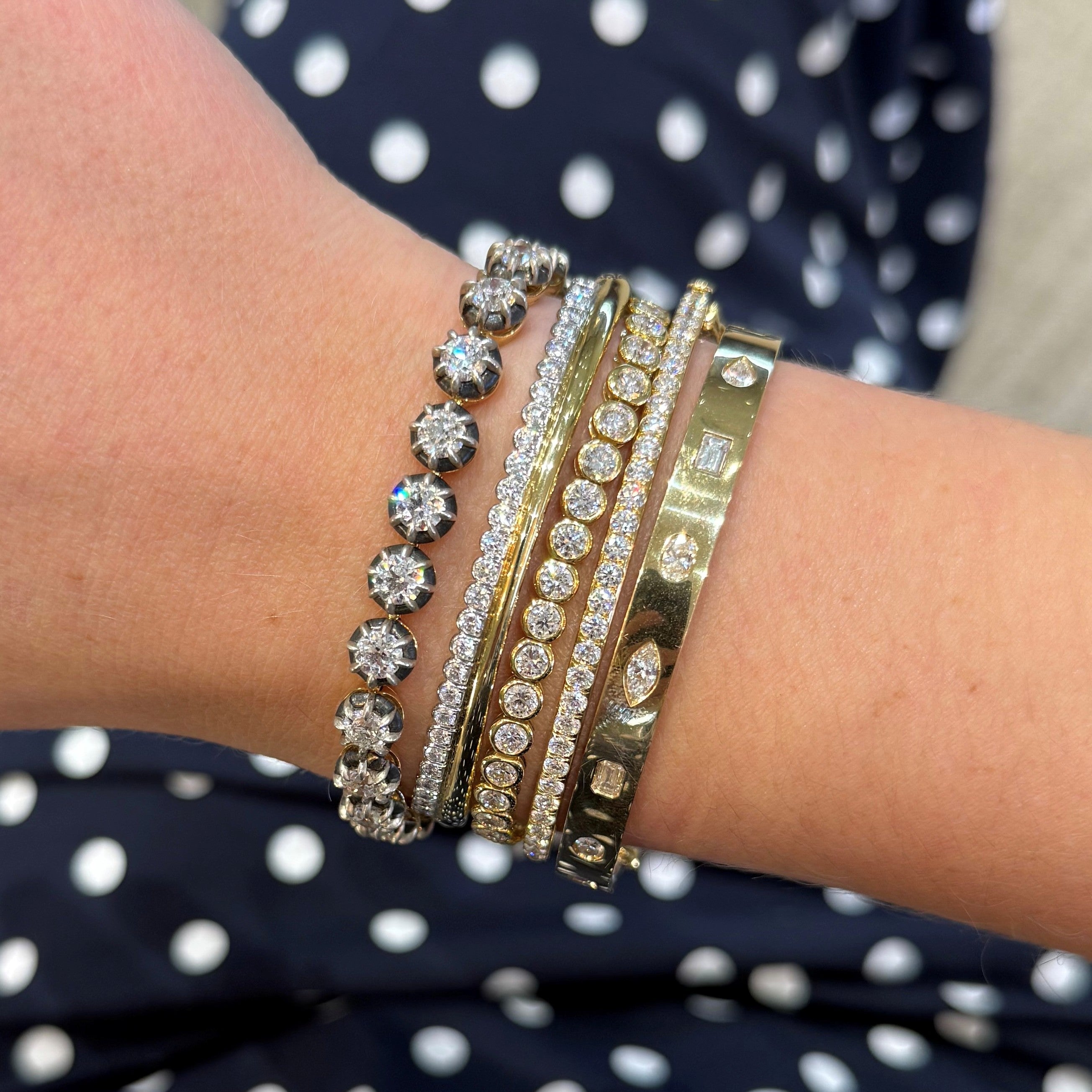 Sirena Bangle with Diamonds