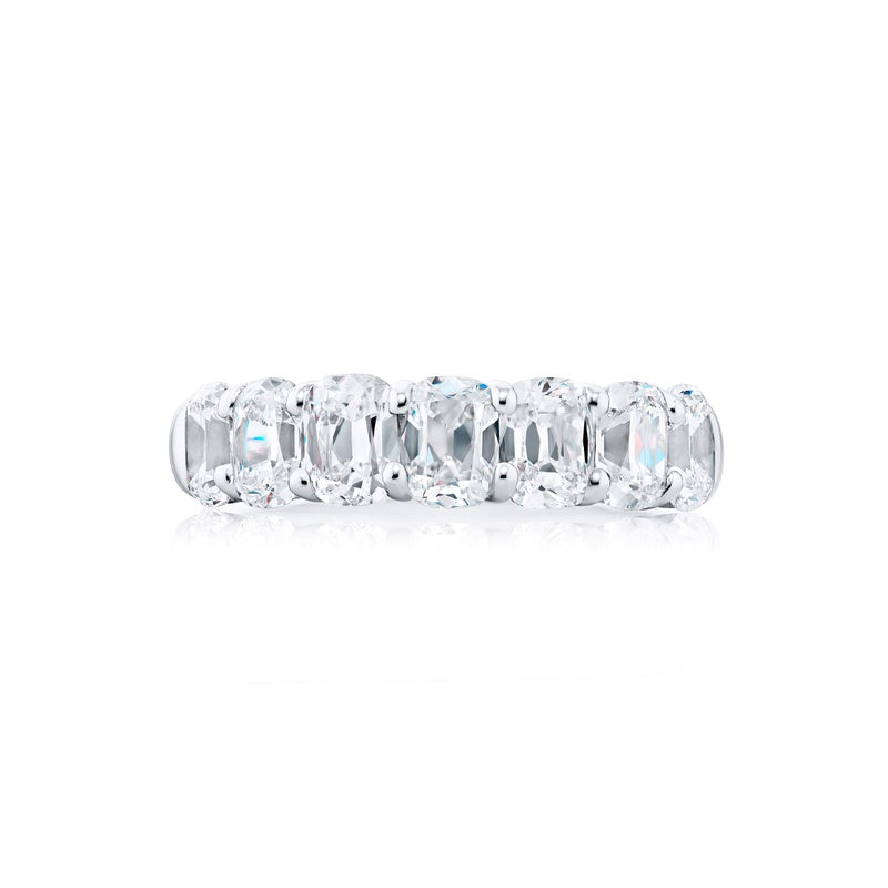 Platinum Vintage Cushion-Cut Diamond Band