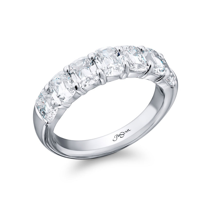 Platinum Vintage Cushion-Cut Diamond Band