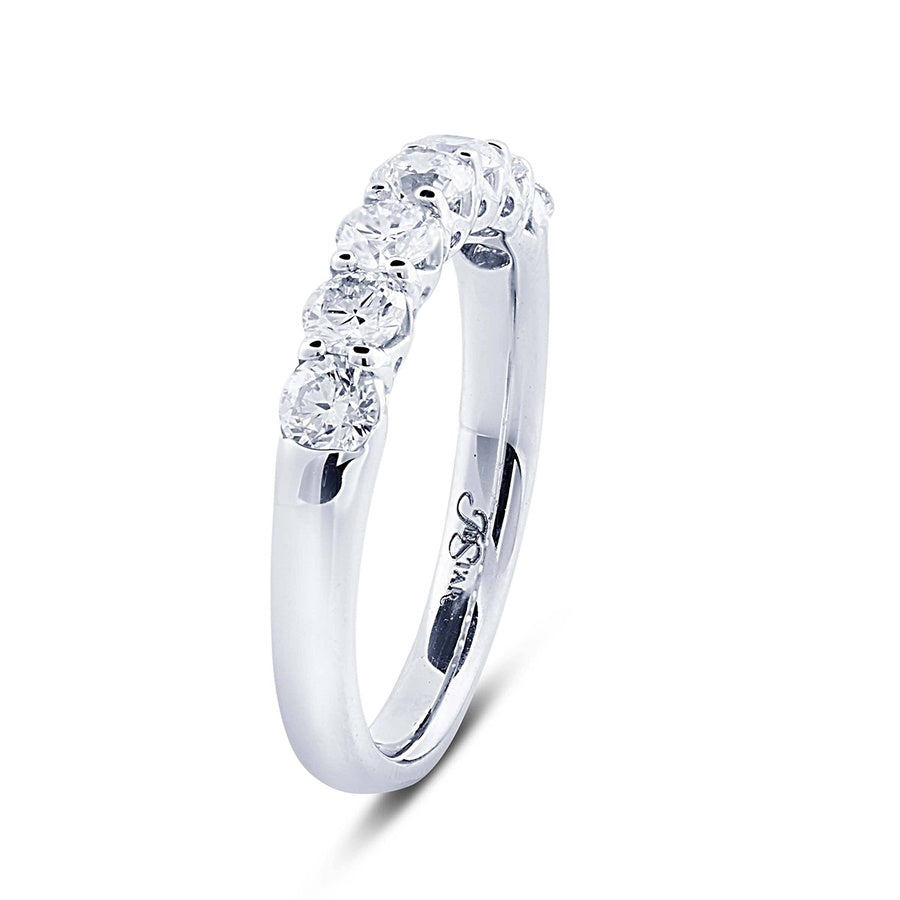 Elegance Elevated | Classic Single-Row Round-Cut Diamond Band in Pure Platinum