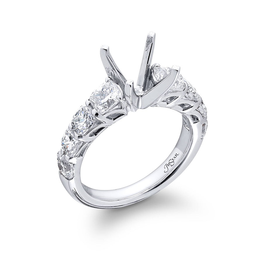 | Diamond Semi-Mount Setting 8 Cushion-Cut