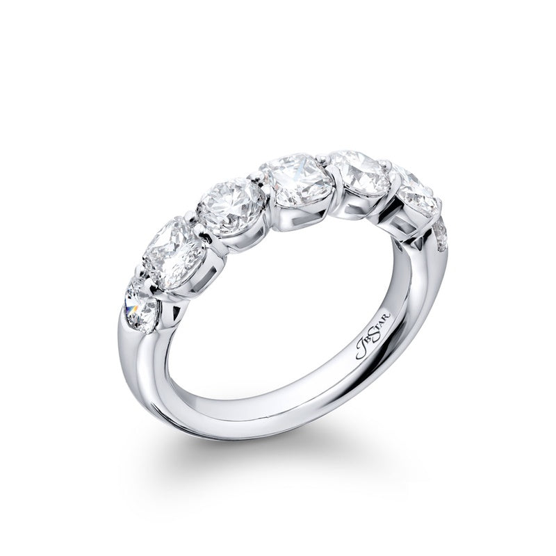 Platinum Cushion-Cut and Round Diamond Single-Row Band