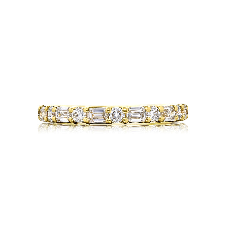 18K Yellow Gold Emerald-Cut and Round Diamond Single-Row East-West Band