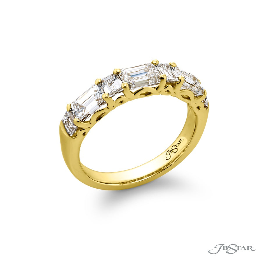 18K Yellow Gold Wedding Band 7467-033