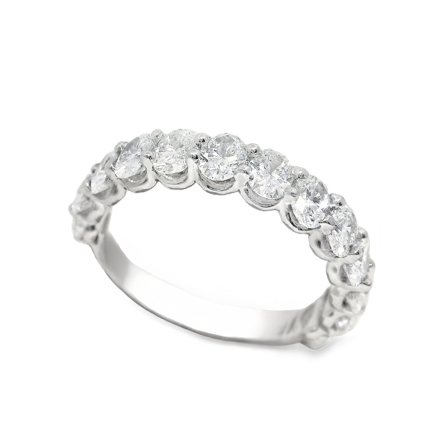 Shared Prong Round Diamond Anniversary Band