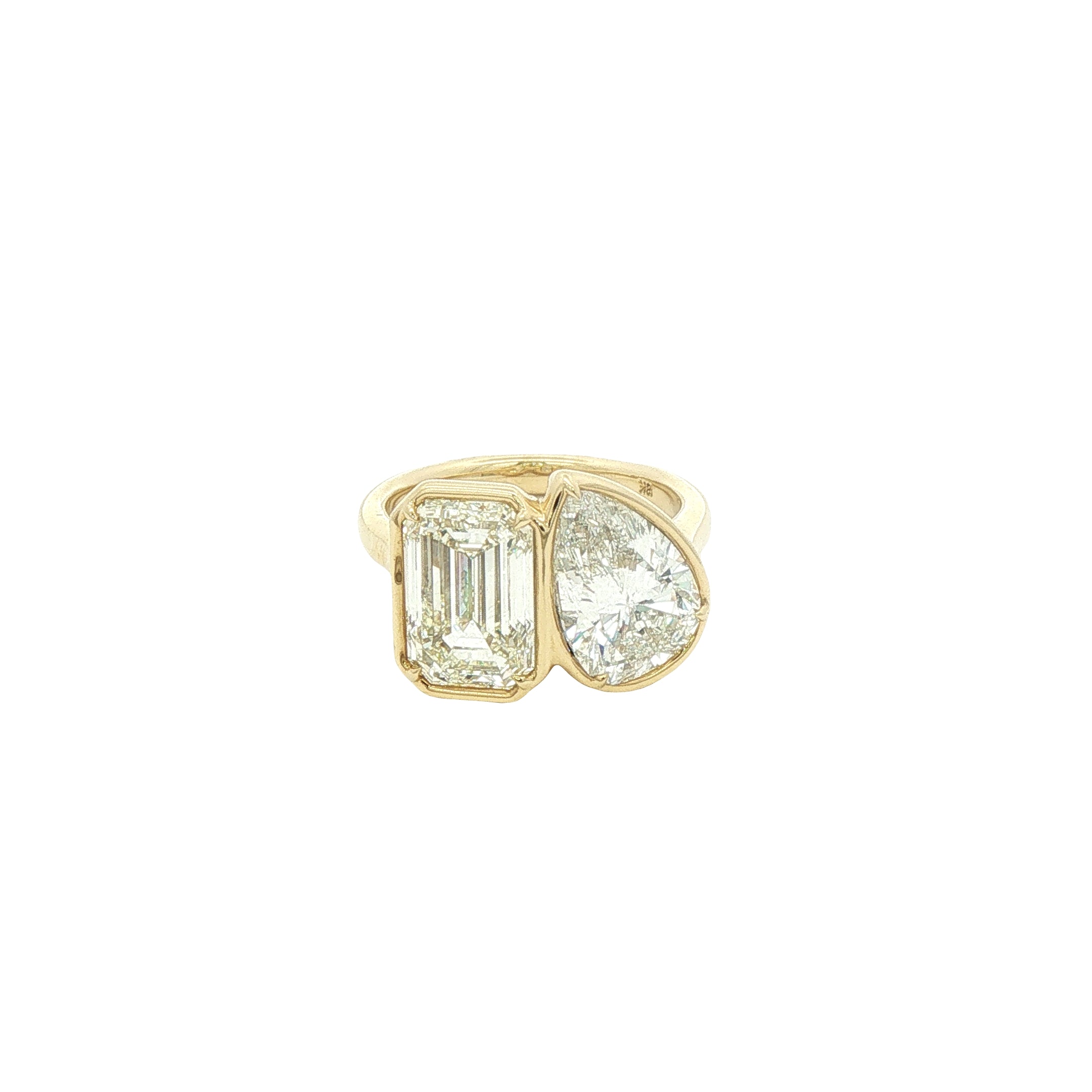 Emerald Cut and Pear Diamond Toi et Moi Ring