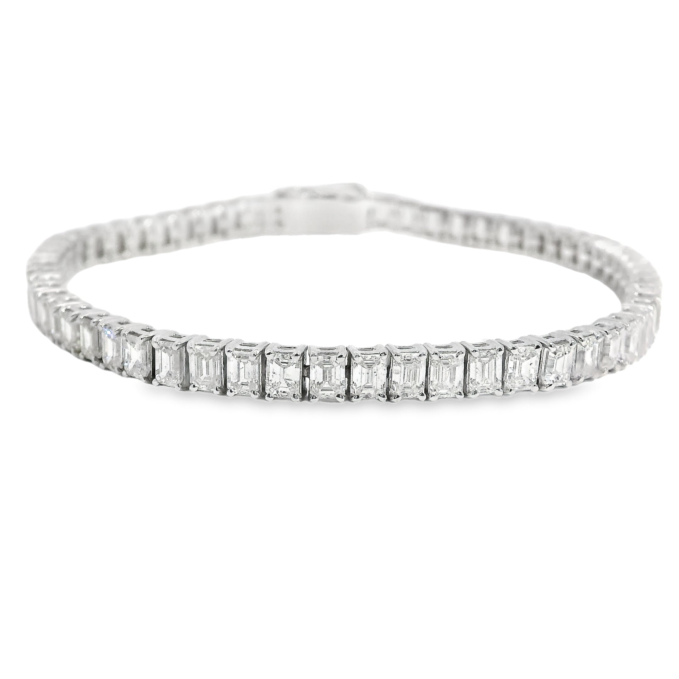 8.65ctw Emerald Cut Diamond Tennis Bracelet