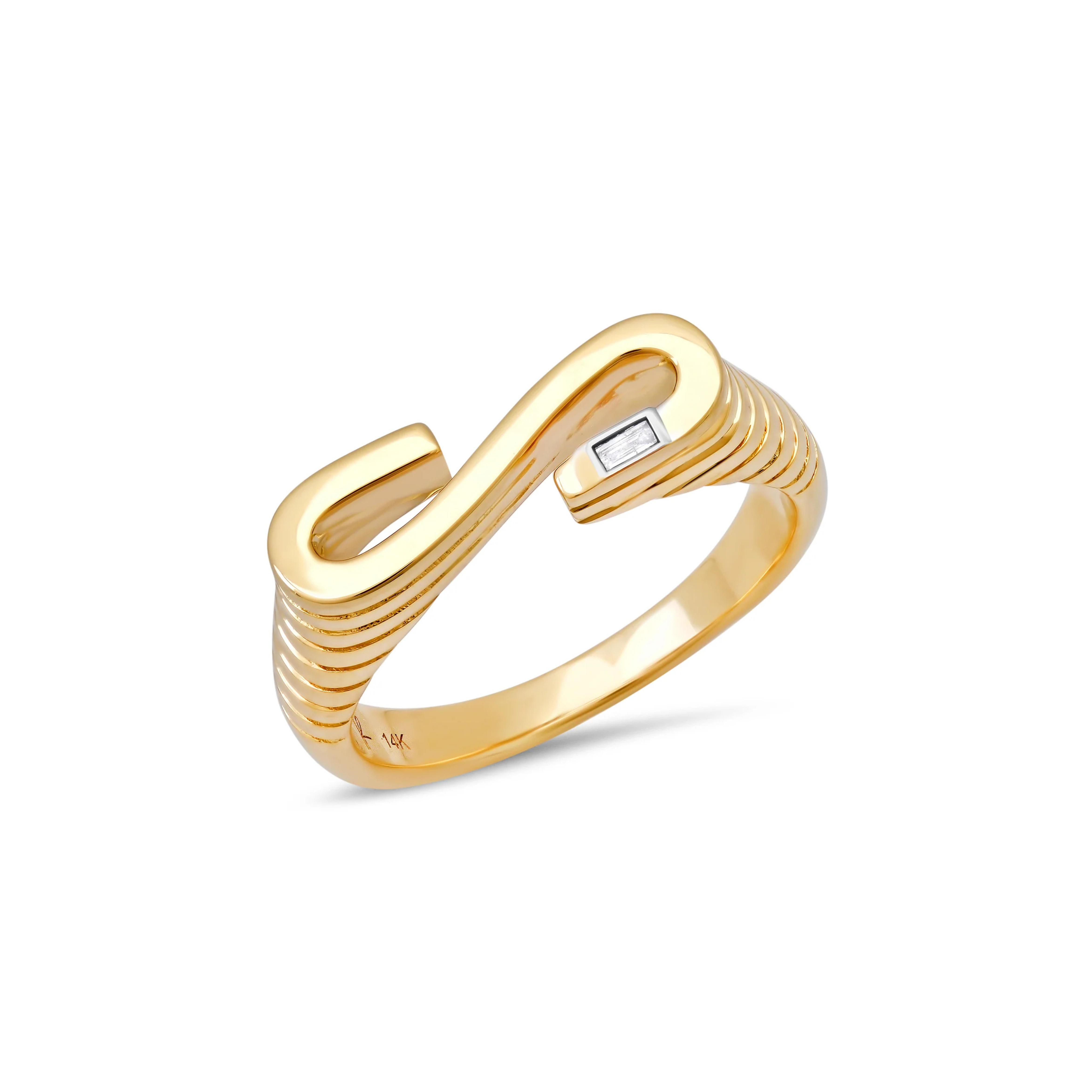 Ribbed Initial Ring